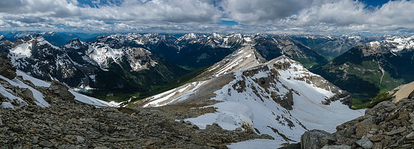 Starting back down the summit block to the west ridge.