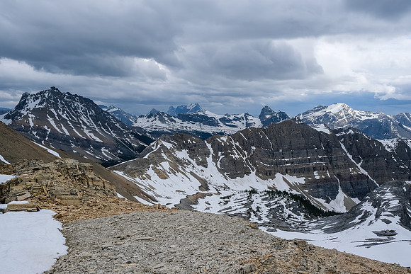 Views south to White Man (L), Royal Group (C), Talon and Soderholm (R).