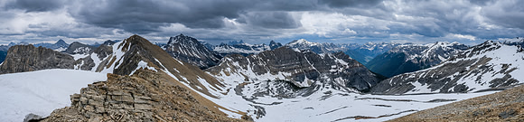 Striking views back along the SE ridge to the false summit. Collier's approach at lower center.