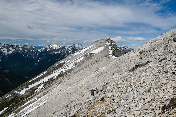Scree to the west ridge.
