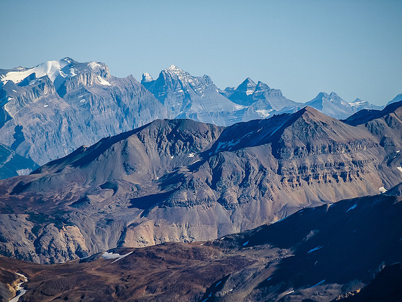 Mount Wilson (L) is a beast of a mountain and Mount Murchison to the right of it is the newest member of the exclusive 11,000er club