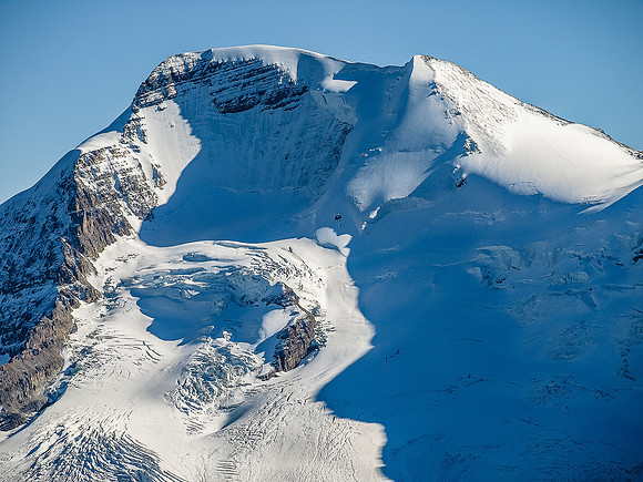 Mount Athabasca is one of the most popular 11,000ers with routes all over the mountain including 4 or 5 routes up the north face.