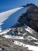 Looking back at the glacier / ridge to the summit.