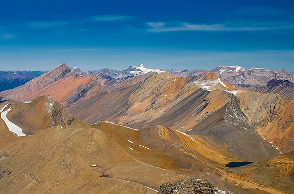 The colors to the north are truly amazing.