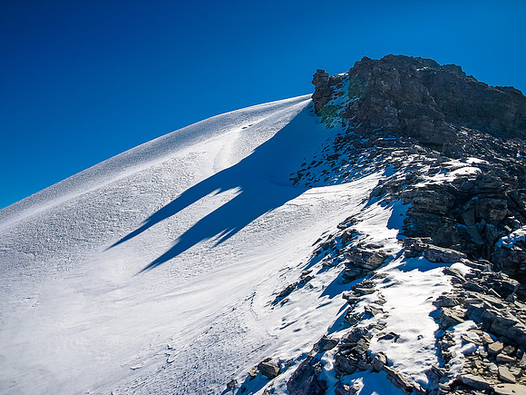 Looking up the NW ridge from the bottom.