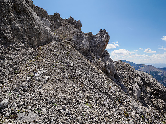 Descending the NW ridge to the col.