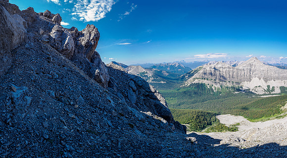 Terrain above the lower crux.