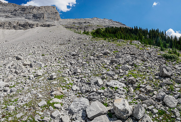 View to the NW2 col from the boulder field.