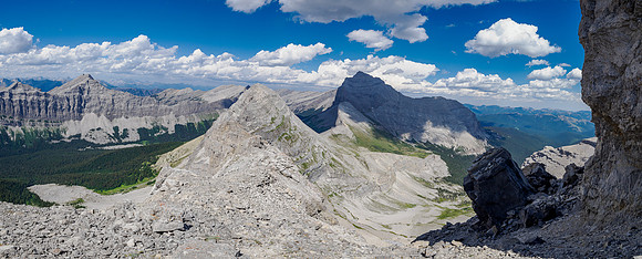 Descending the NW ridge to the col.