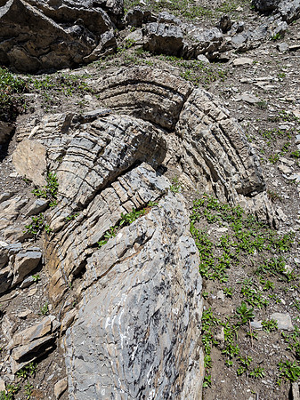 Interesting rock patterns.