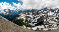 Wonderful Rockies scenery as we descend the west face, looking towards White Man Mountain and Talon Peak / Soderholm.