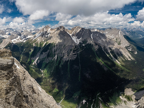 Looking down into the Currie Creek Valley and across to Aurora, Byng and Morrison (L to R).
