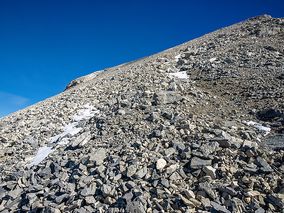 Scree slopes to the summit.
