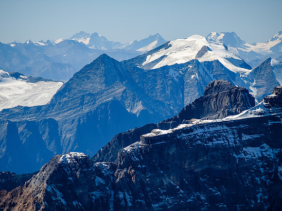 Mount Vaux with McEnnis and Allan Peak in the fg and Rogers in the bg.