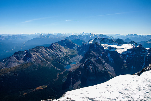 Views of Panorama Ridge, Consolation lakes and the Fay Glacier.