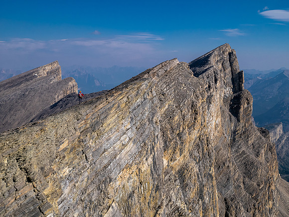 Ascending the south ridge of Mount Fuhrer.