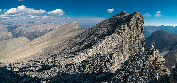 Ascending the south ridge of Mount Fuhrer.
