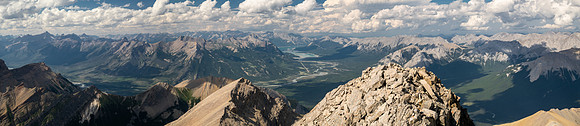 Summit views over David Thompson Country.