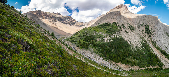 Ascending the SE slopes of Siffleur Mountain.