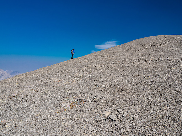 Easy terrain to the summit on a beautiful morning.
