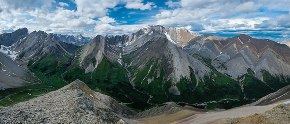 View to Hangman Peak from Littlehorn.