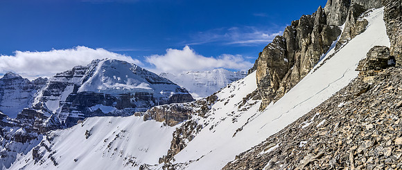 Stunning views towards Lefroy and Victoria as we look ahead to more serious terrain that we'll have to traverse