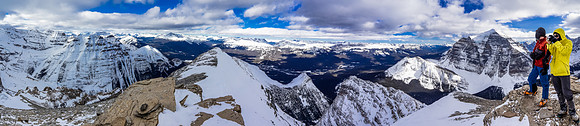 Despite some clouds pouring in over the divide, still great summit views on Haddo Peak.