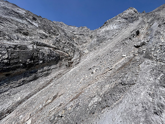 Scrambling the south face of Puma Peak.