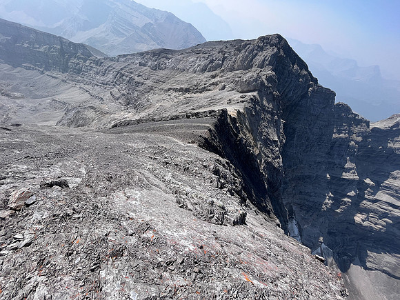 Scrambling the west summit ridge of Puma Peak.