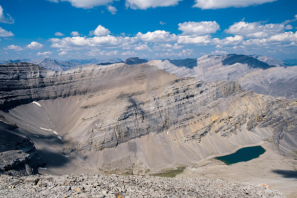 Descending the north ridge of HH89 with views over Forbidden Lake.