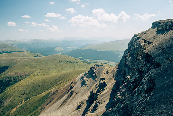 Descending the north ridge of HH89.
