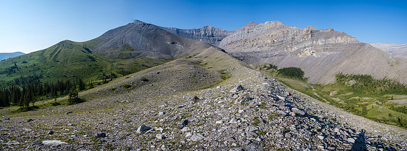 Hiking the lower north ridge of HH89.