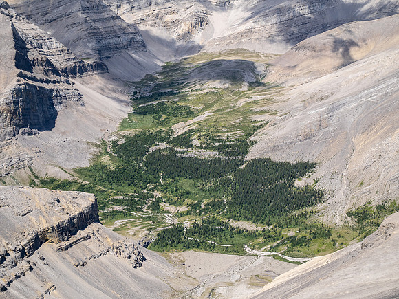 Summit views from GR857-343.