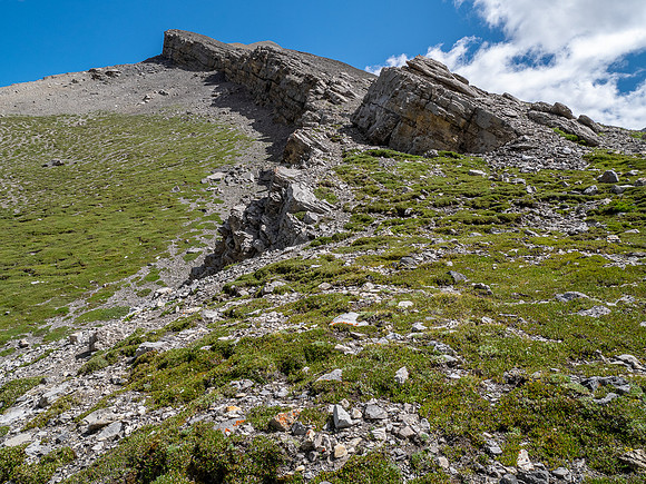 Exiting the NE trending valley along Scalp Creek between HH89 and Elch Peak.