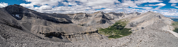 Hiking up the NE outlier ridge of GR857-343.