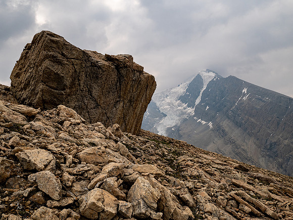 Descending SW rubble slopes back down to the Icefields Parkway.