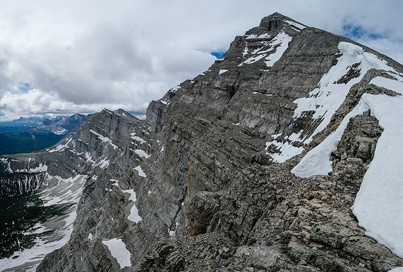 The east face of Baril.