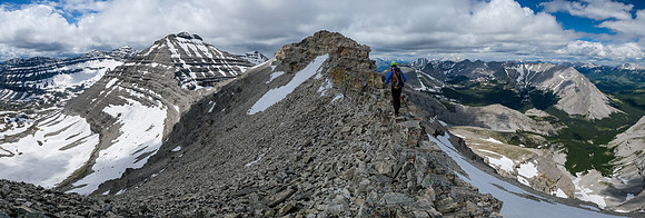Scrambling the ridge between Baril and Cornwell.