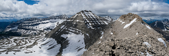 Despite appearances the ridge is moderate scrambling and a lot of fun.