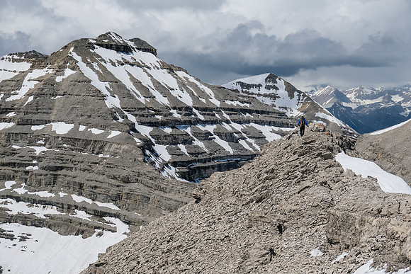 Scrambling the ridge between Baril and Cornwell.