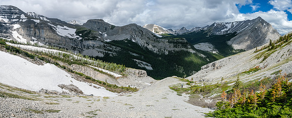 Out of the gully and hiking up the NW shoulder to the plateau above. Fording Pass in the distance.