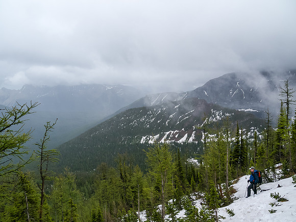 After traversing the entire ridge in clouds / rain we are now descending from Bennett Pass