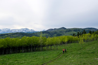 Hiking along the north end of Long Prairie Ridge.