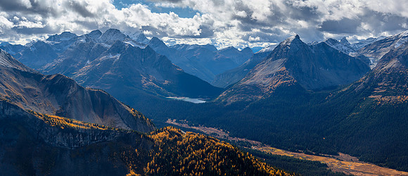 View over the Spray River to Craddock, QE, Back, King Albert, Queen Mary, Lockwood, Leman, Leval.