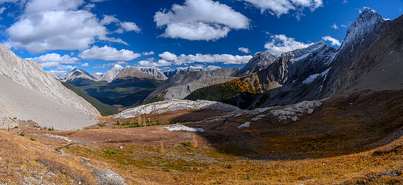 Descending into Commonwealth Creek from Smuts Pass.