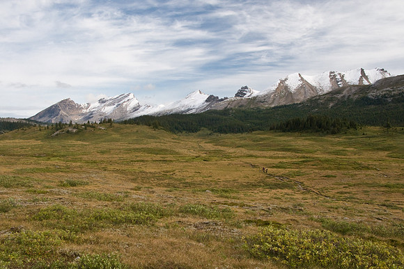 The mountain on the right of the photo is Og Mountain.