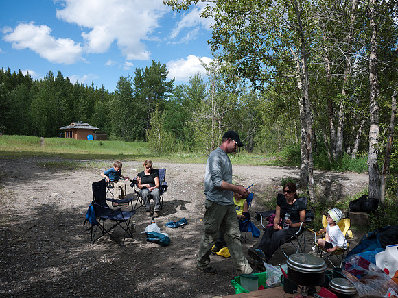 A picnic after the hike - what a great day out.