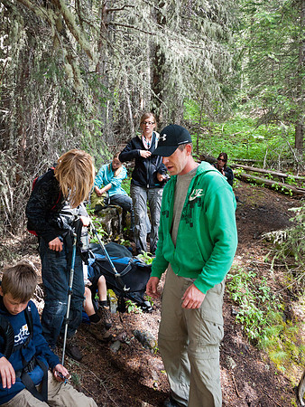 Breaks are important when you're hiking with kids.