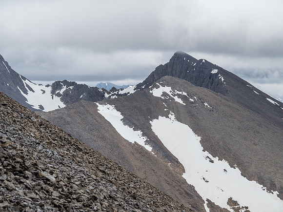 A telephoto of Golden Mountain's long summit ridge.