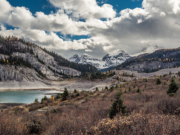 Passing the Og Lake Campground.